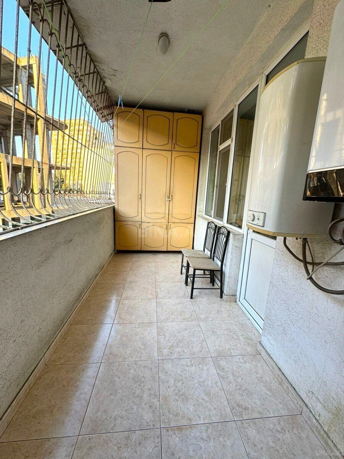 Satılır 4 otaqlı mənzil 120 m²