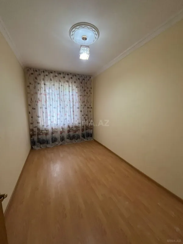 Satılır 3 otaqlı mənzil 70 m²
