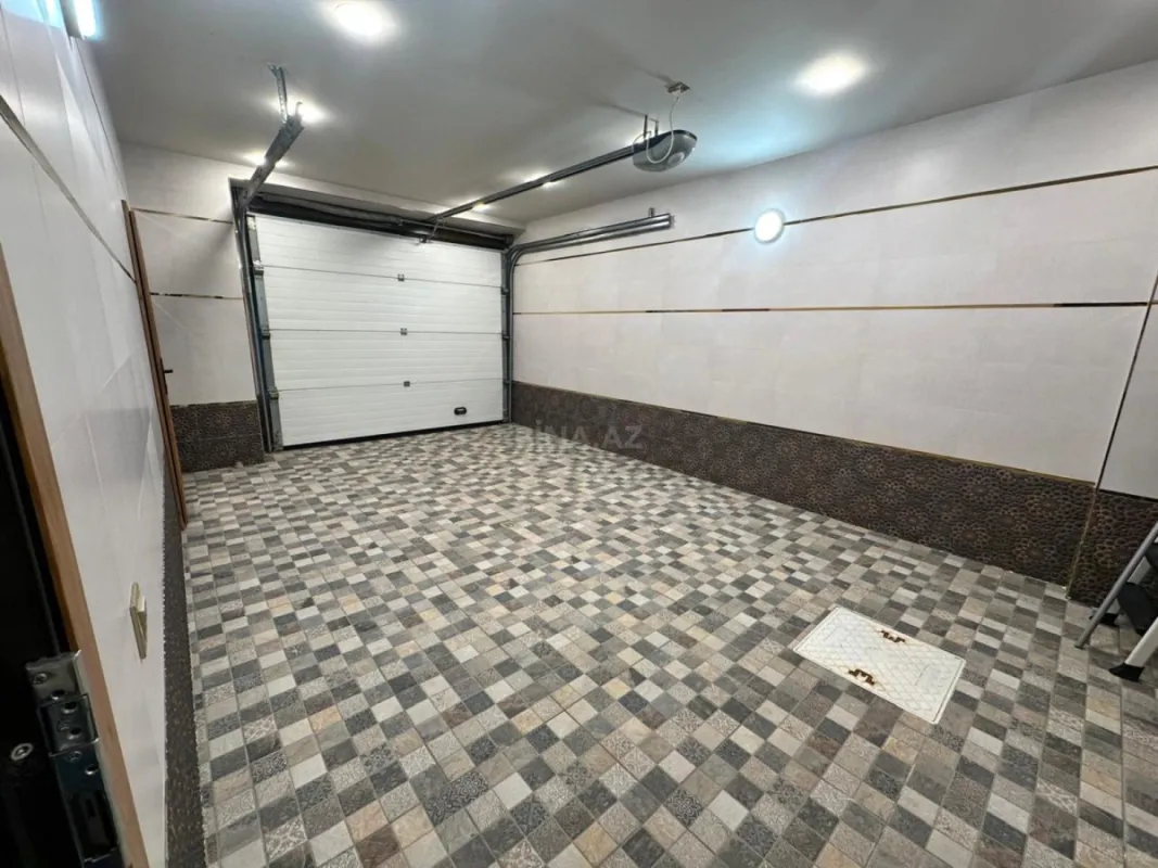 Satılır həyət evi 800 m²