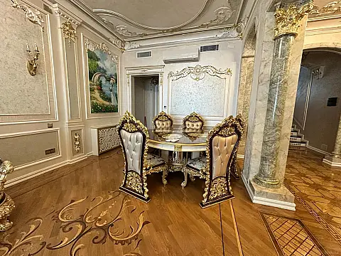 Satılır həyət evi 800 m²