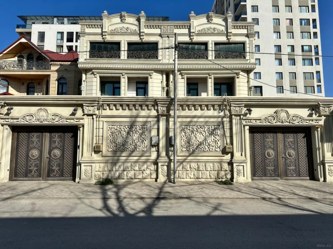 Satılır həyət evi 800 m²