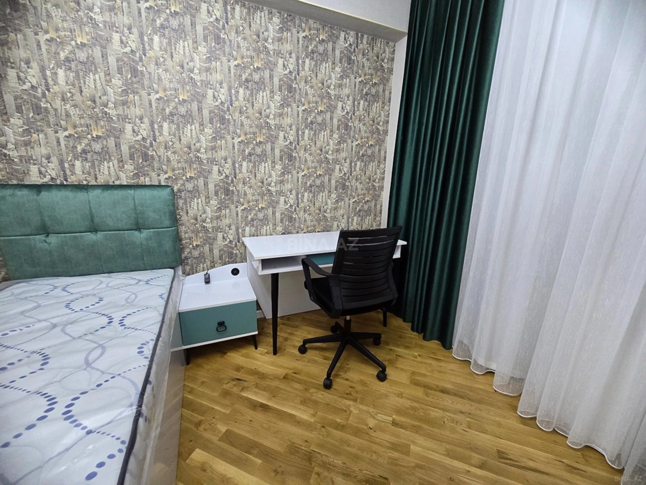 Kirayə verilir 3 otaqlı mənzil 105 m²