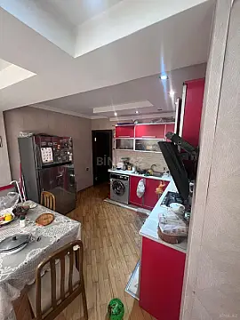 Satılır 3 otaqlı mənzil 110 m²