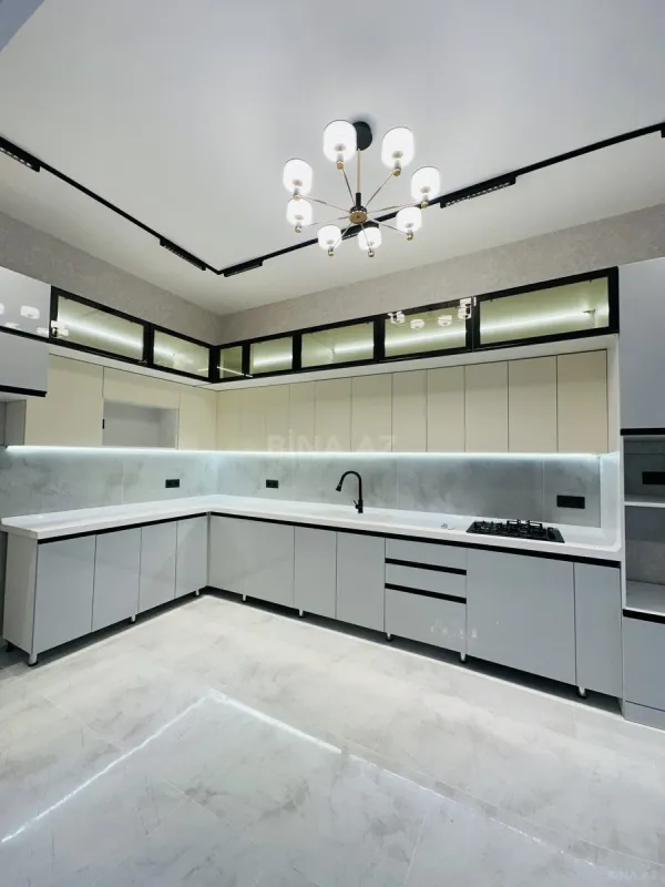 Satılır 4 otaqlı həyət evi 180 m²