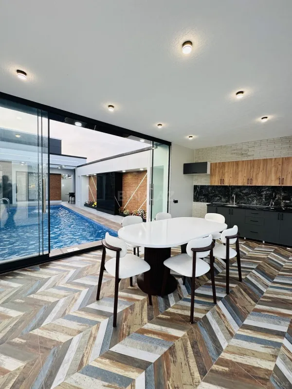 Satılır 4 otaqlı həyət evi 180 m²