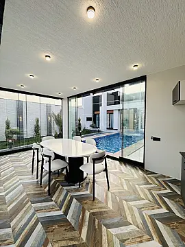 Satılır 4 otaqlı həyət evi 180 m²