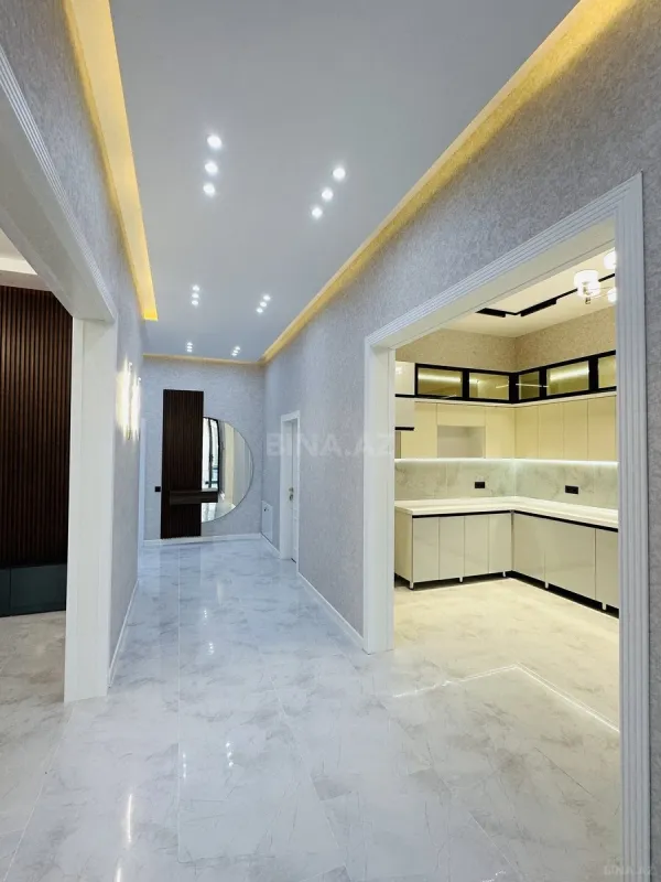 Satılır 4 otaqlı həyət evi 180 m²