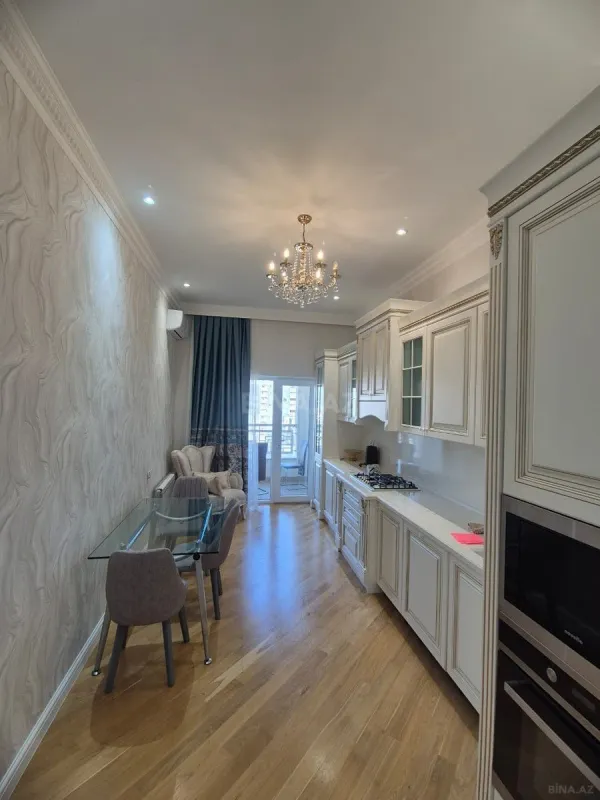 Kirayə verilir 2 otaqlı mənzil 100 m²