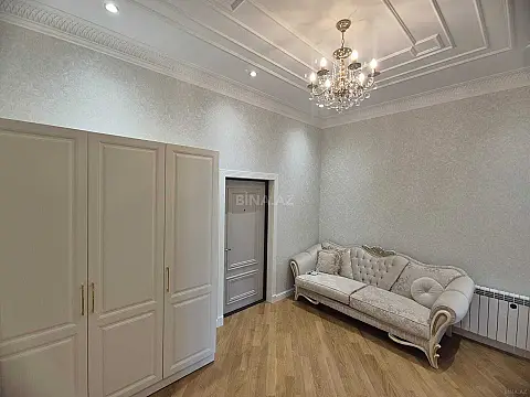 Kirayə verilir 2 otaqlı mənzil 100 m²