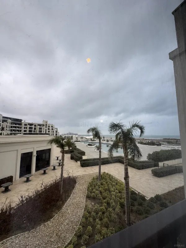 Satılır 2 otaqlı mənzil 100 m²