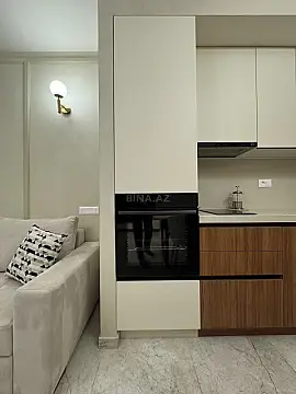 Satılır 2 otaqlı mənzil 100 m²