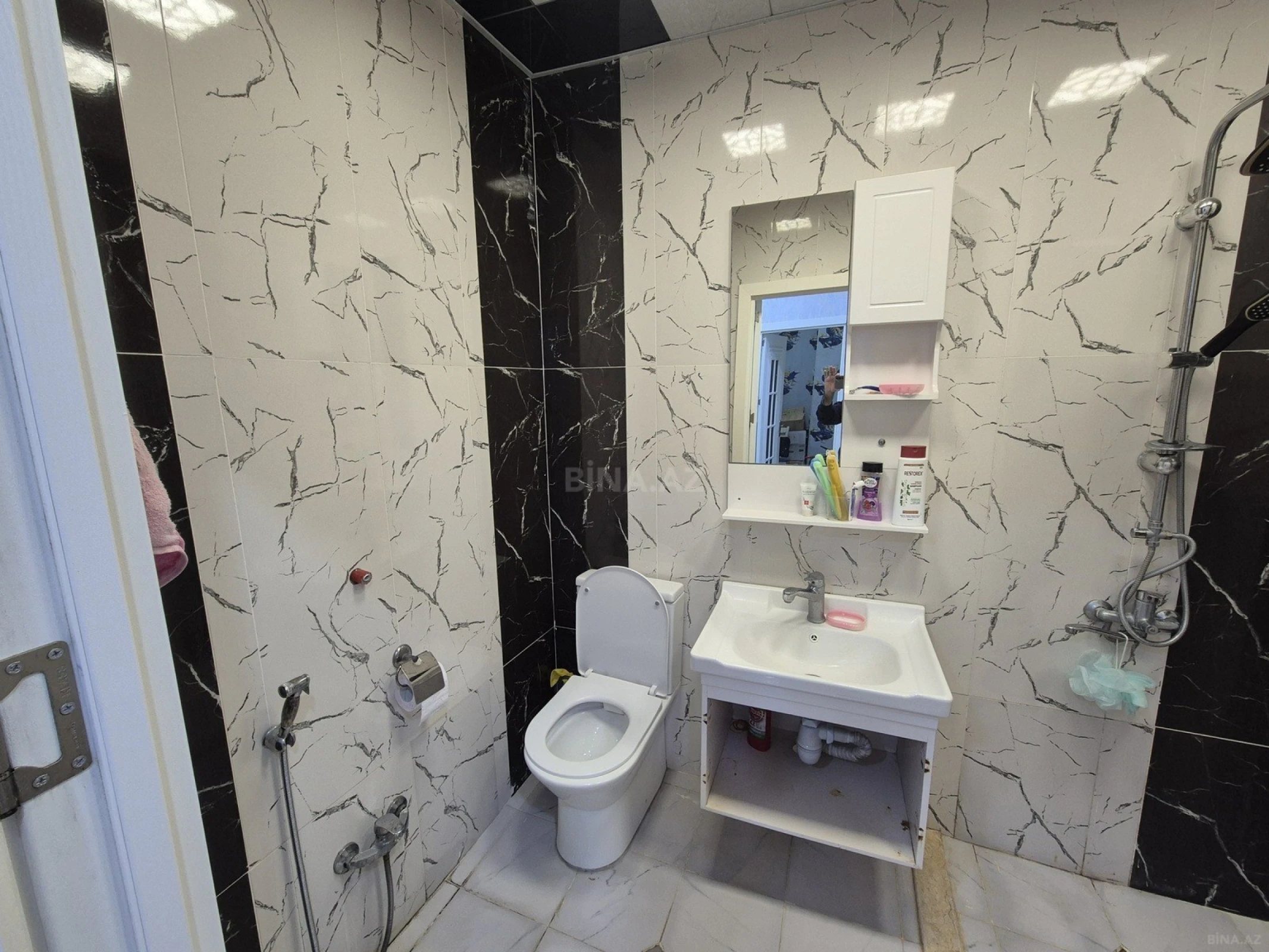 Satılır 3 otaqlı mənzil 55 m²