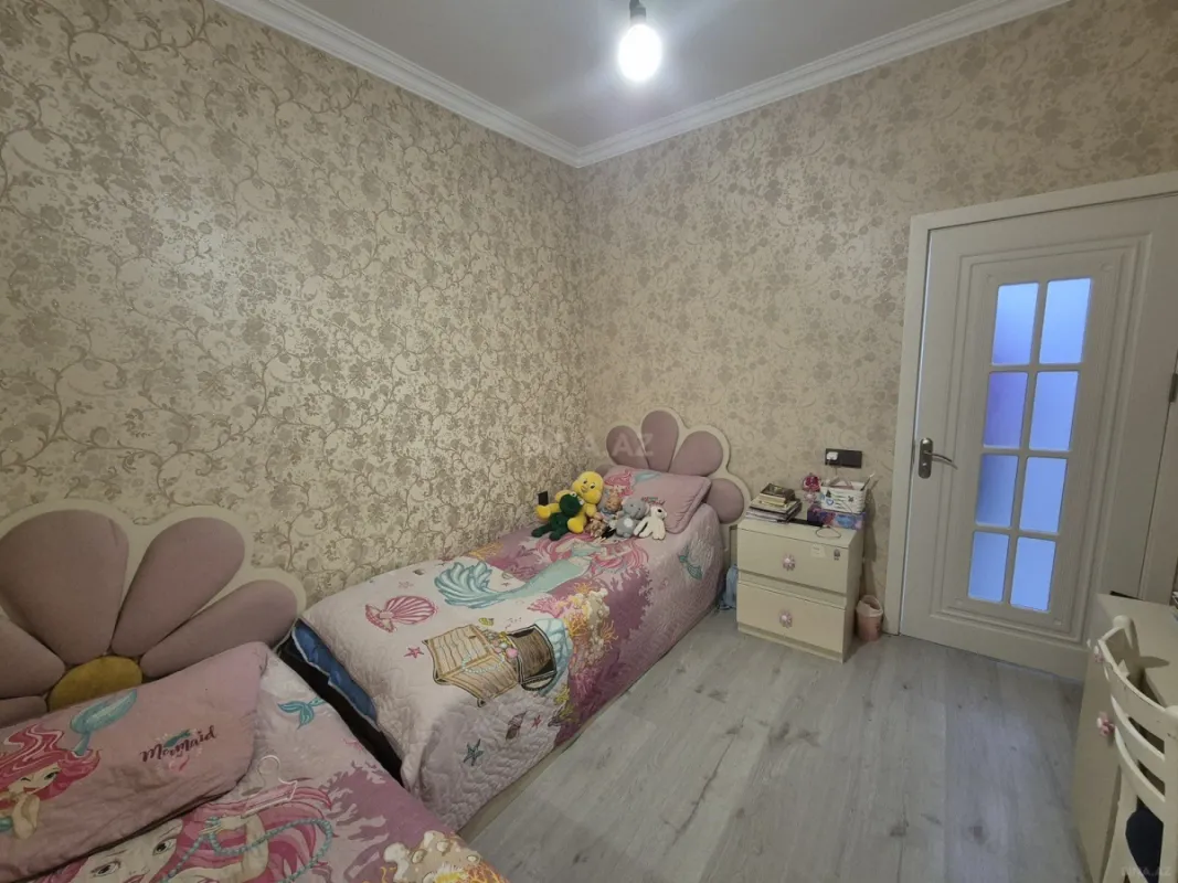 Satılır 3 otaqlı mənzil 55 m²