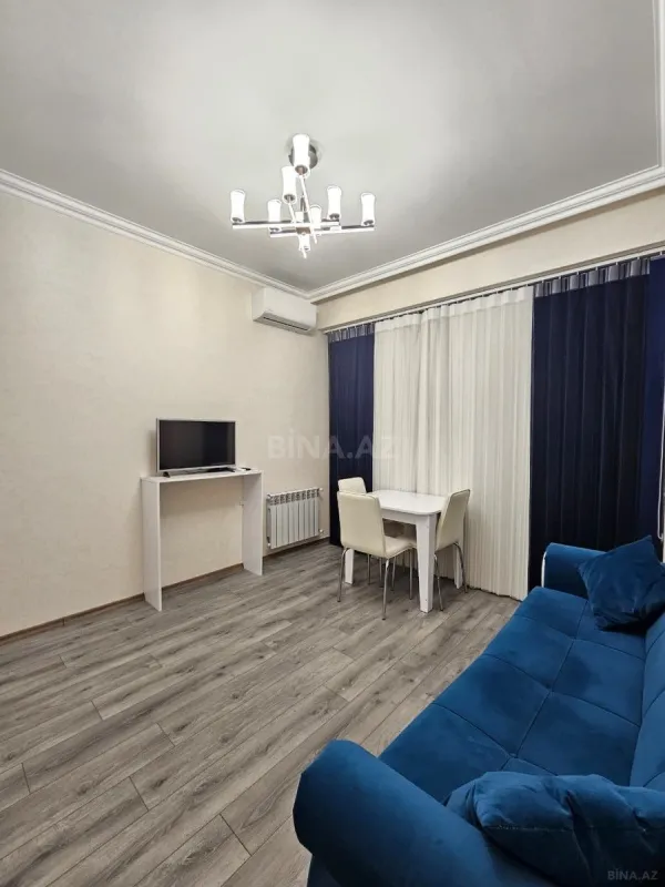 Satılır 2 otaqlı mənzil 53 m²