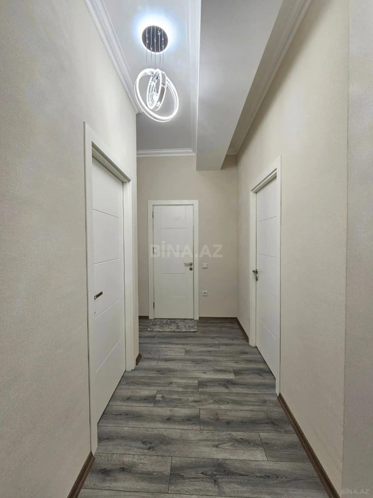 Satılır 2 otaqlı mənzil 53 m²