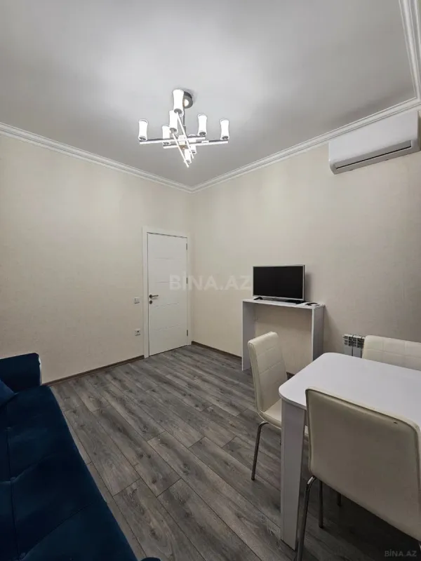 Satılır 2 otaqlı mənzil 53 m²