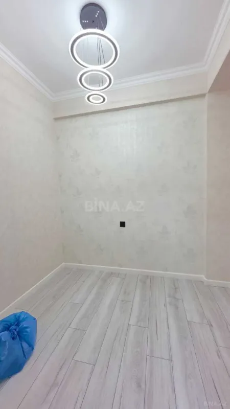 Satılır 3 otaqlı mənzil 65 m²