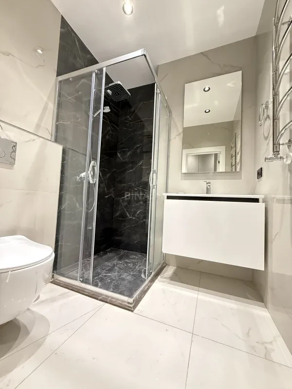 Kirayə verilir 2 otaqlı mənzil 90 m²