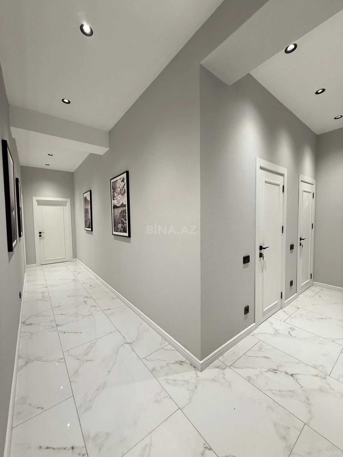 Kirayə verilir 2 otaqlı mənzil 90 m²