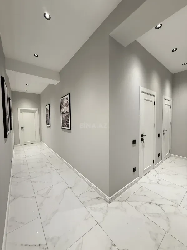 Kirayə verilir 2 otaqlı mənzil 90 m²