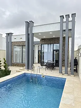 Satılır 4 otaqlı həyət evi 160 m²