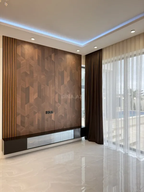 Satılır 4 otaqlı həyət evi 160 m²