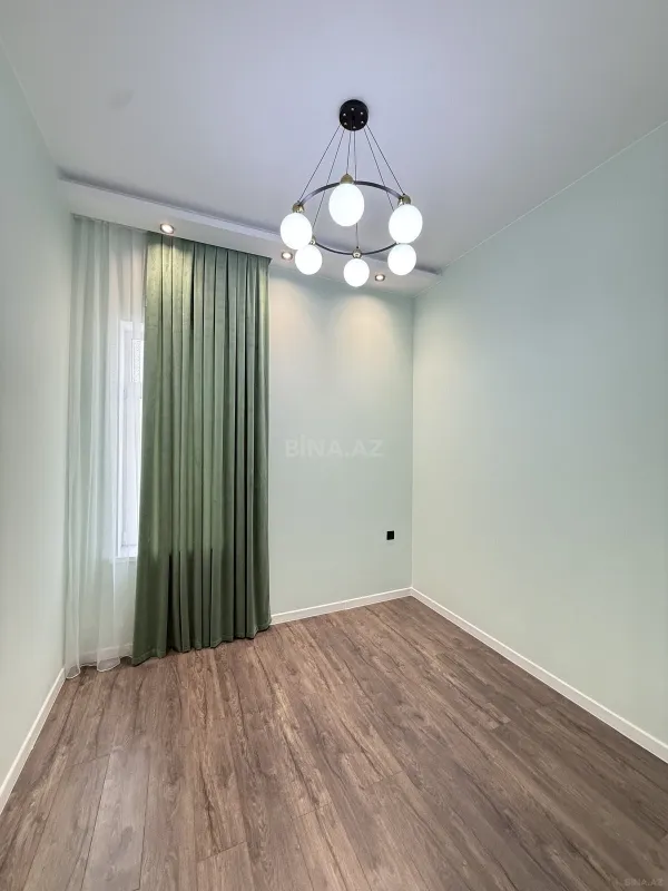 Satılır 4 otaqlı həyət evi 160 m²