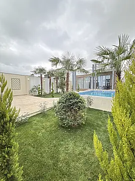 Satılır 4 otaqlı həyət evi 160 m²