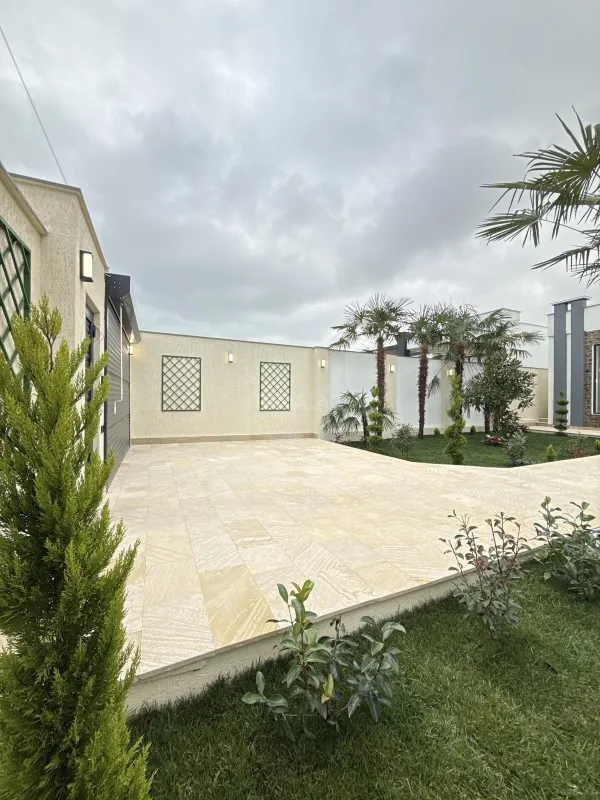 Satılır 4 otaqlı həyət evi 160 m²