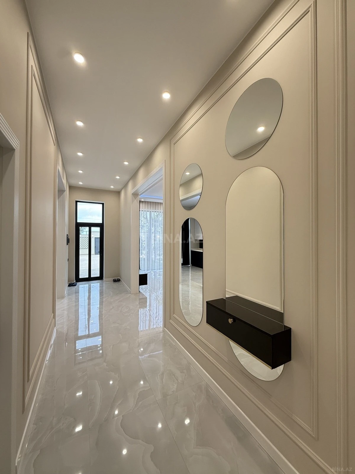 Satılır 4 otaqlı həyət evi 160 m²