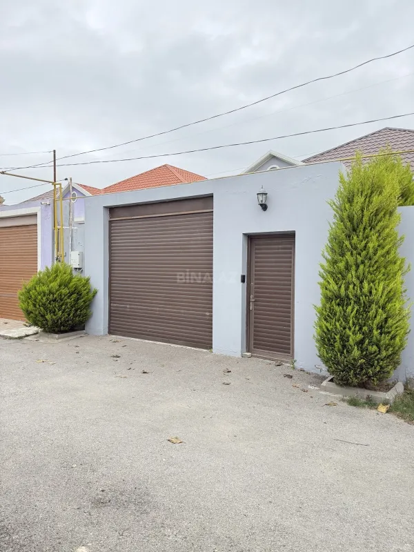 Satılır 4 otaqlı həyət evi 130 m²