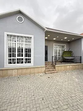 Satılır 4 otaqlı həyət evi 130 m²