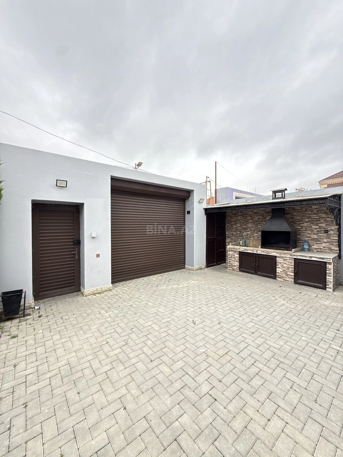 Satılır 4 otaqlı həyət evi 130 m²