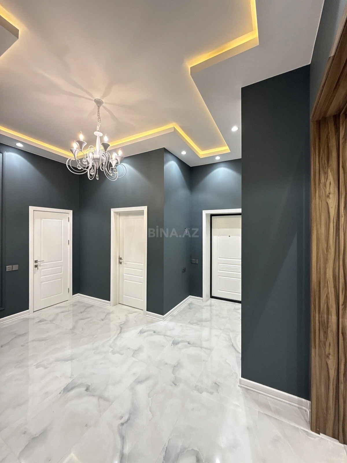 Satılır 4 otaqlı həyət evi 160 m²