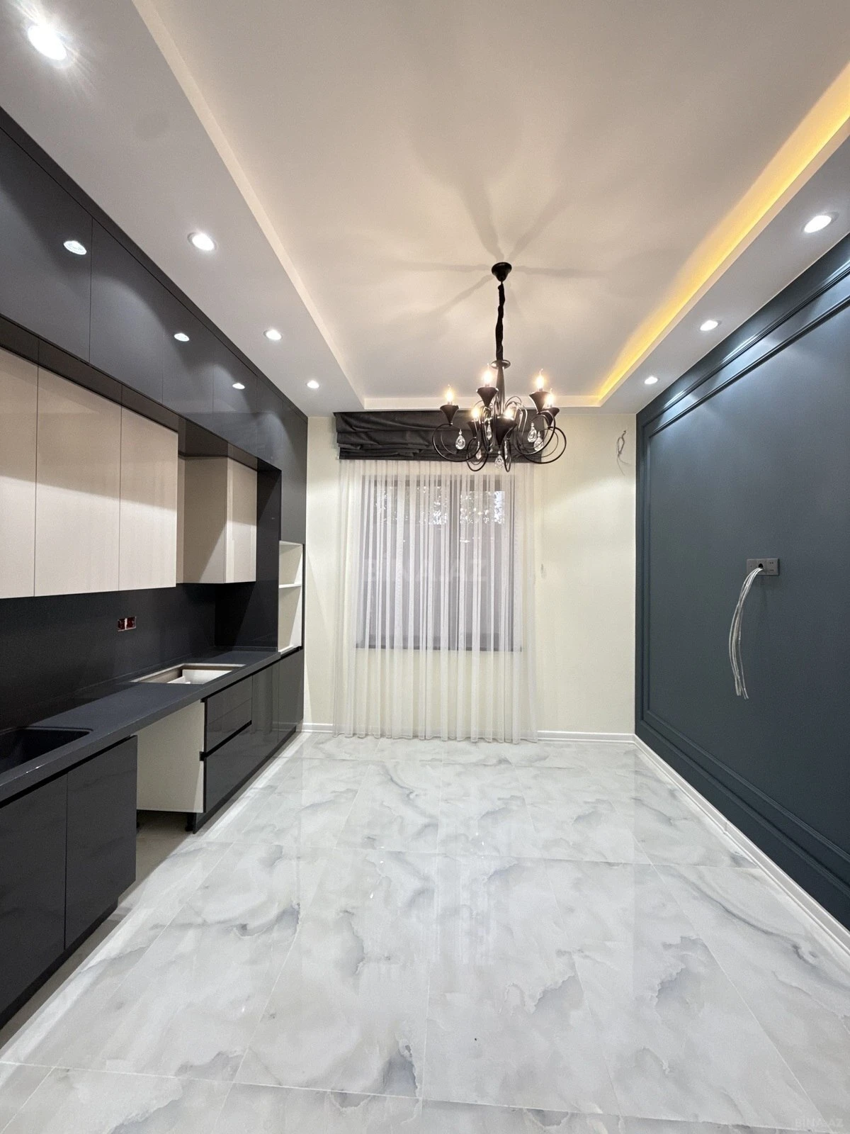 Satılır 4 otaqlı həyət evi 160 m²