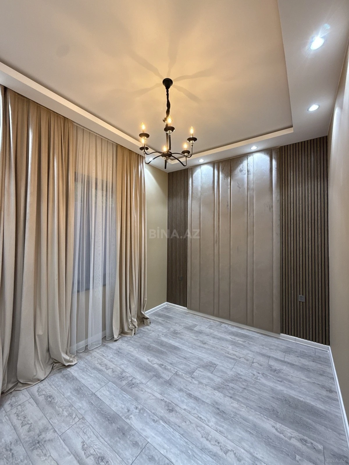 Satılır 4 otaqlı həyət evi 160 m²