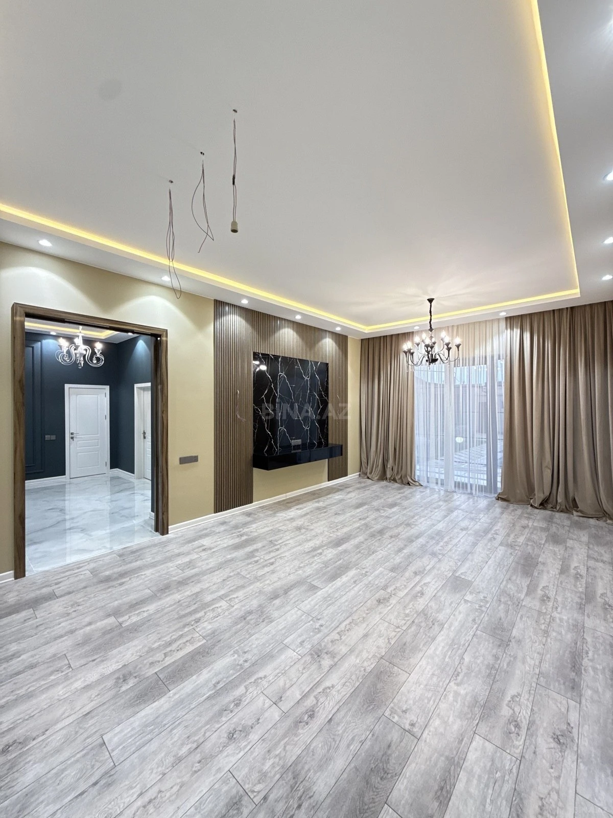 Satılır 4 otaqlı həyət evi 160 m²