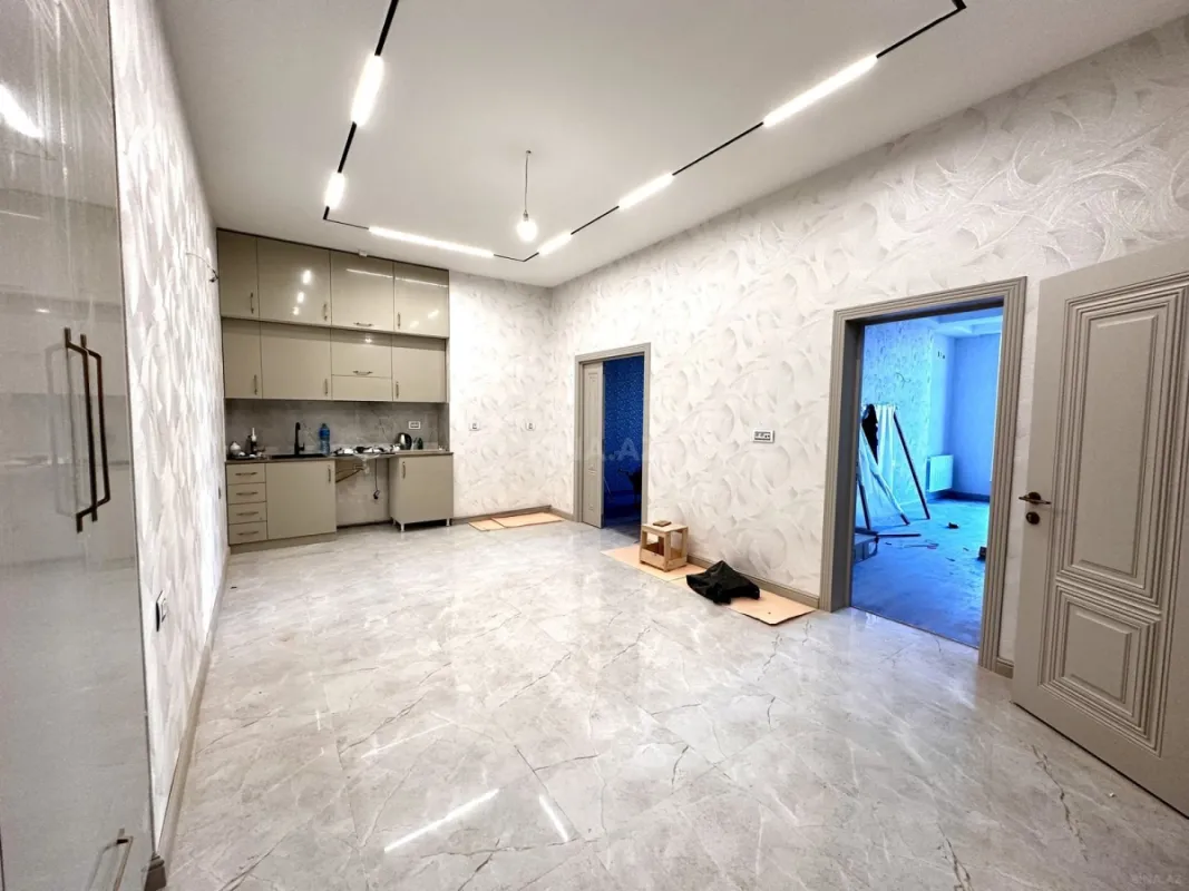 Satılır 3 otaqlı mənzil 85 m²