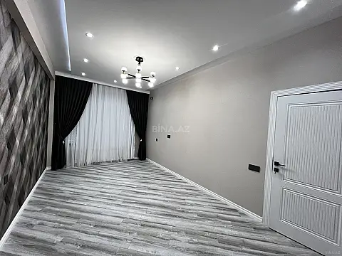 Satılır 2 otaqlı mənzil 92 m²