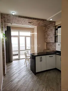 Satılır 3 otaqlı mənzil 125 m²