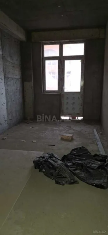 Satılır 2 otaqlı mənzil 90 m²