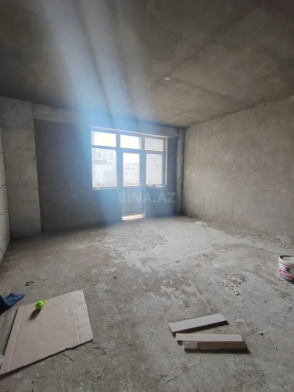 Satılır 2 otaqlı mənzil 90 m²