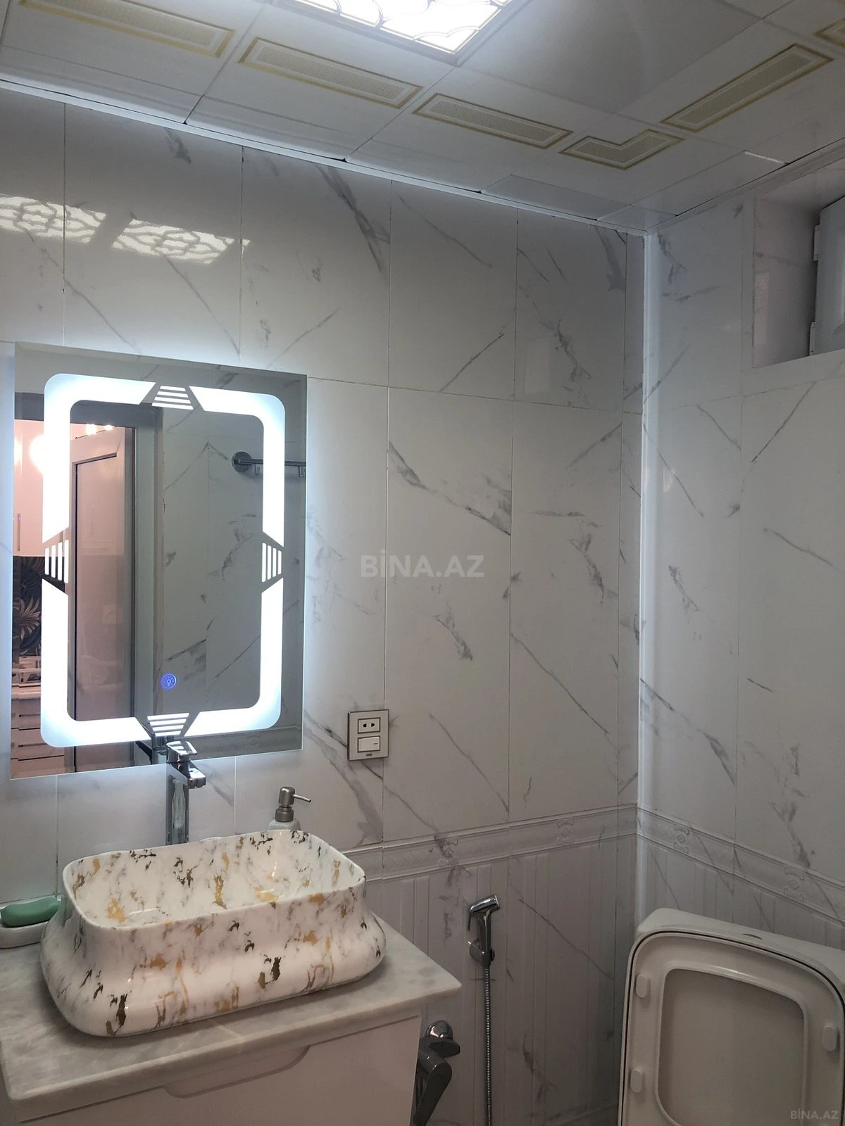 Kirayə verilir 1 otaqlı ofis 33 m²