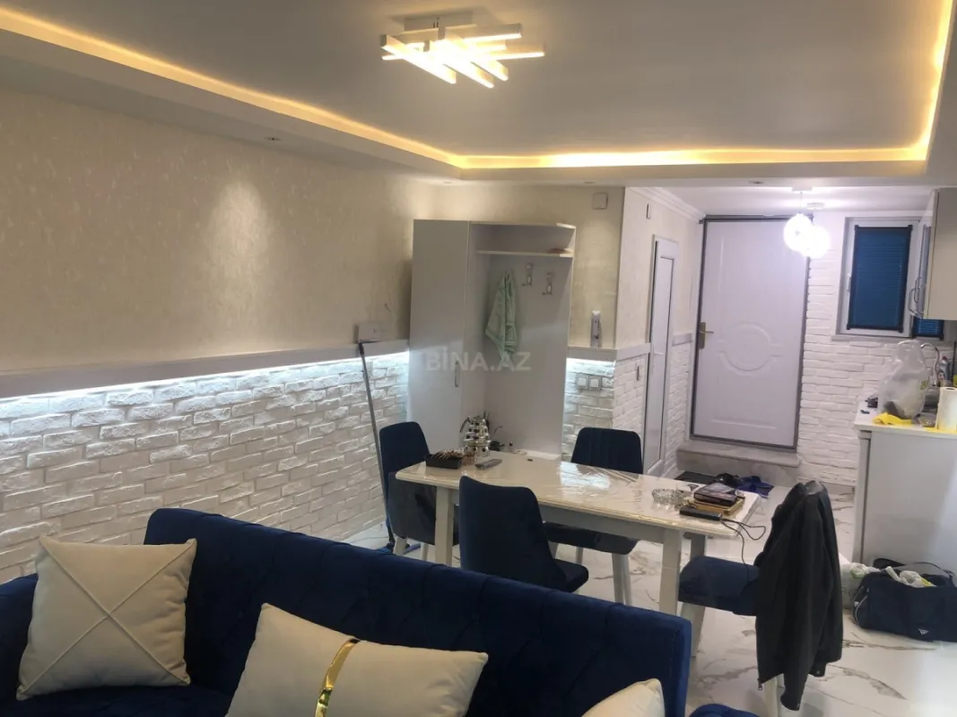 Kirayə verilir 1 otaqlı ofis 33 m²