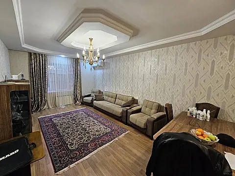Satılır 5 otaqlı həyət evi 135 m²