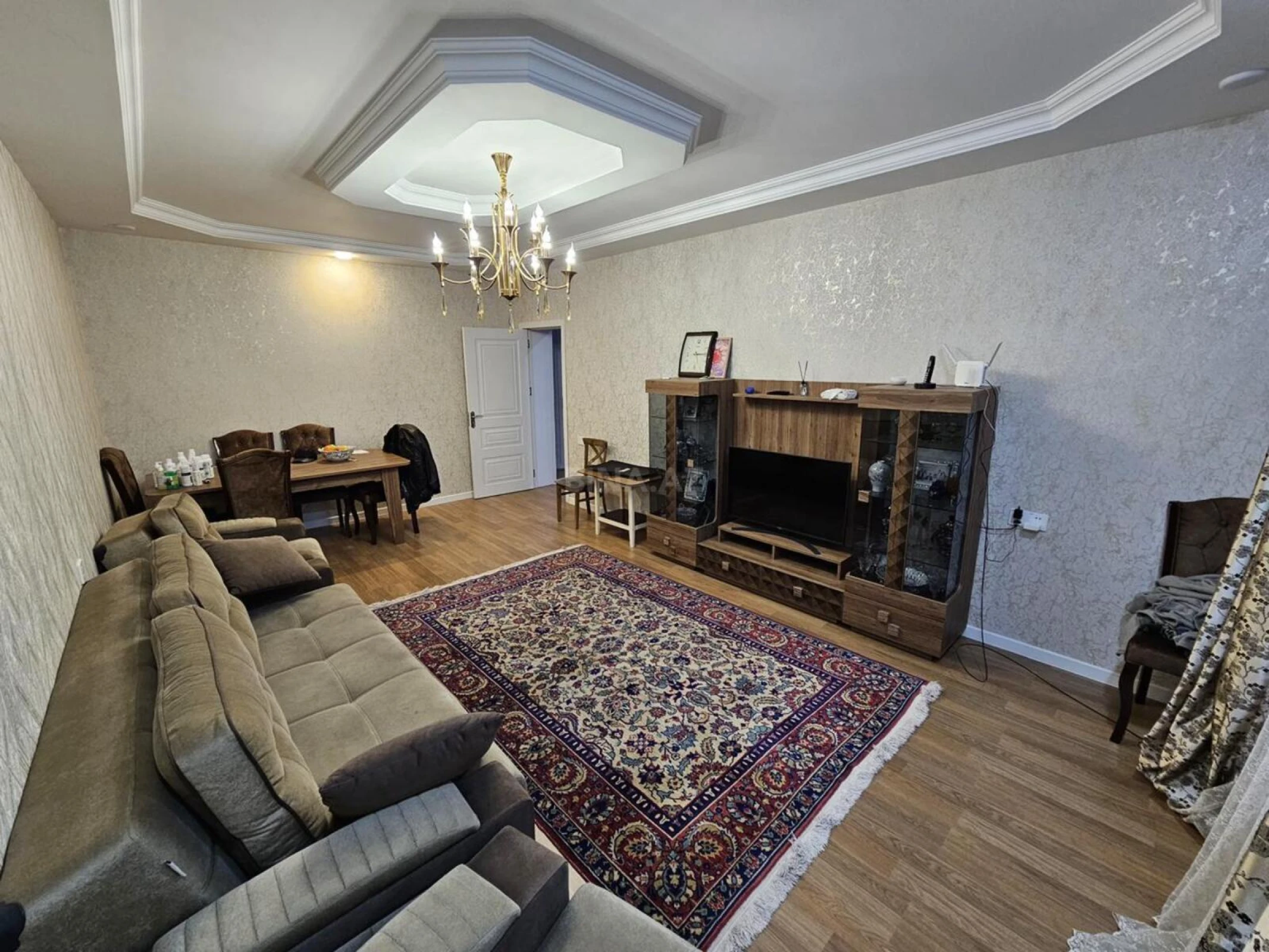 Satılır 5 otaqlı həyət evi 135 m²