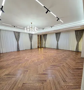 Satılır 4 otaqlı mənzil 195 m² — Bakı 4 otaq 195.00 m²