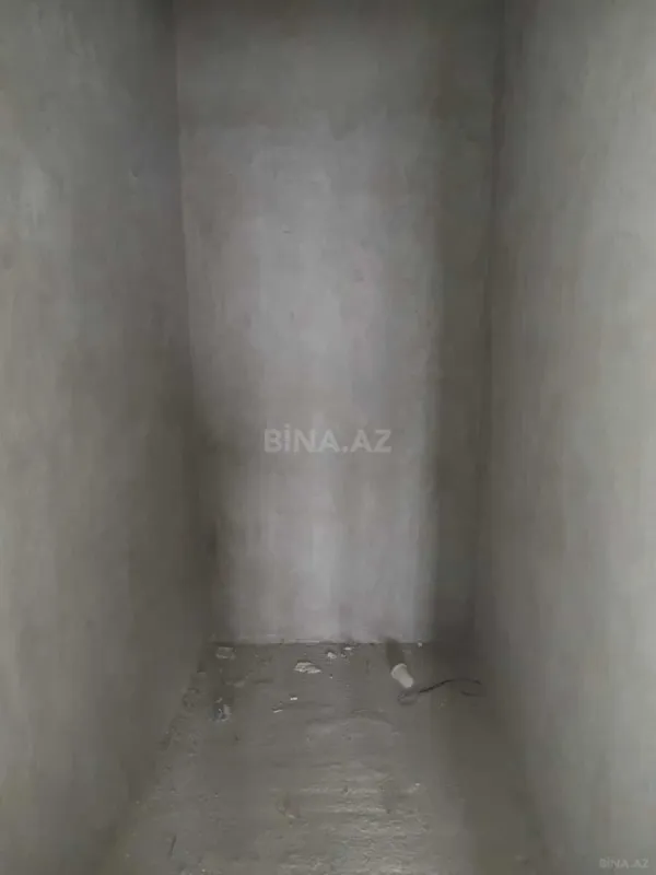 Satılır 3 otaqlı mənzil 145 m²