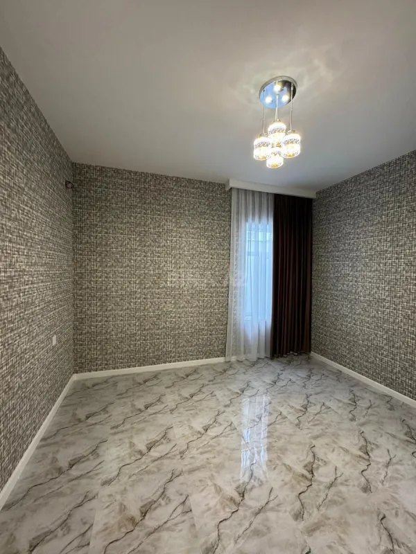 Satılır 4 otaqlı həyət evi 155 m²