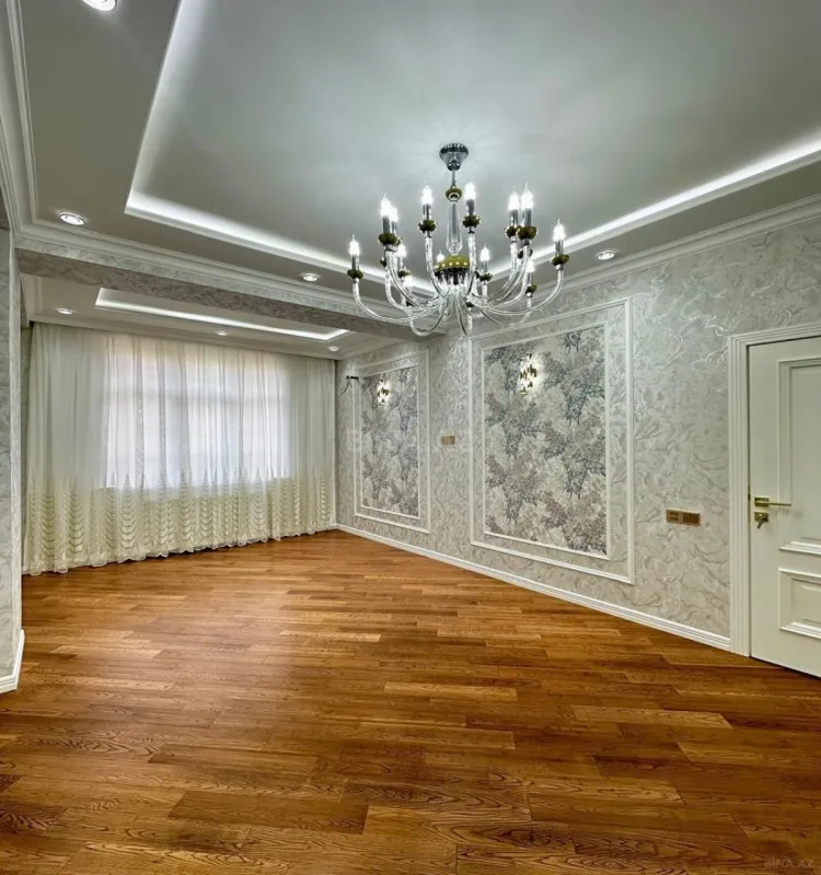 Satılır 3 otaqlı mənzil 115 m²